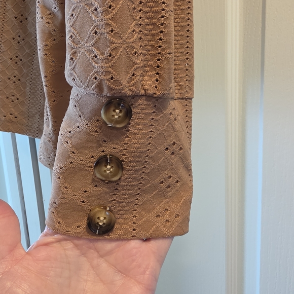 Women's Brown V-Neck Top - Picture 2 of 3